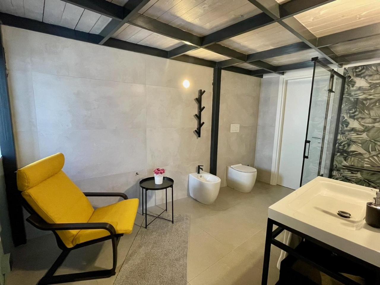 Sotto Il Fortino, Casa Vacanze Catania Luaran gambar