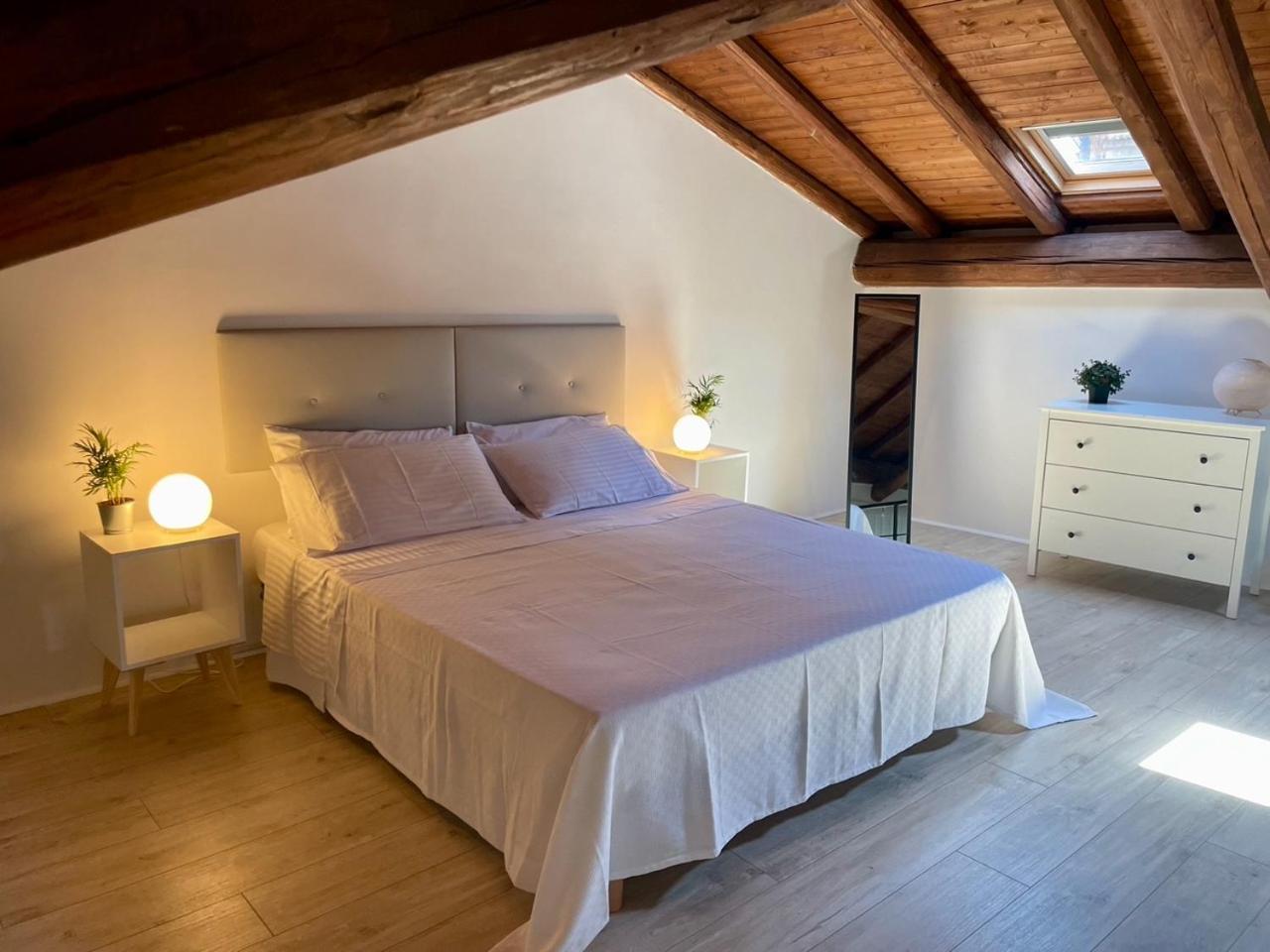Sotto Il Fortino, Casa Vacanze Catania Luaran gambar