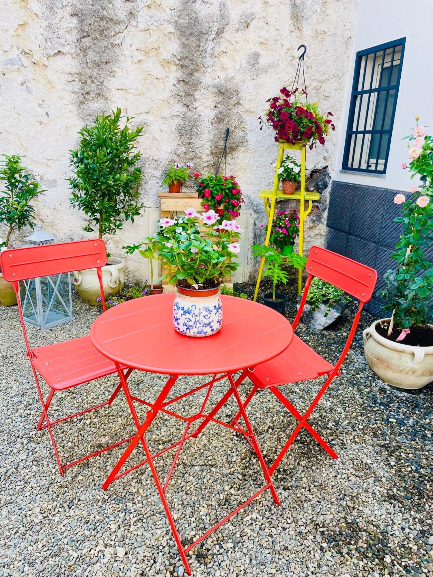 Sotto Il Fortino, Casa Vacanze Catania Luaran gambar